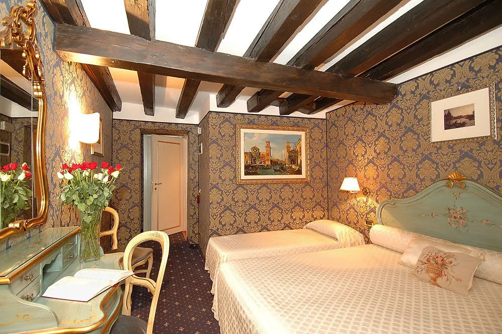 Bed and Breakfast Ca' Della Loggia Venecia